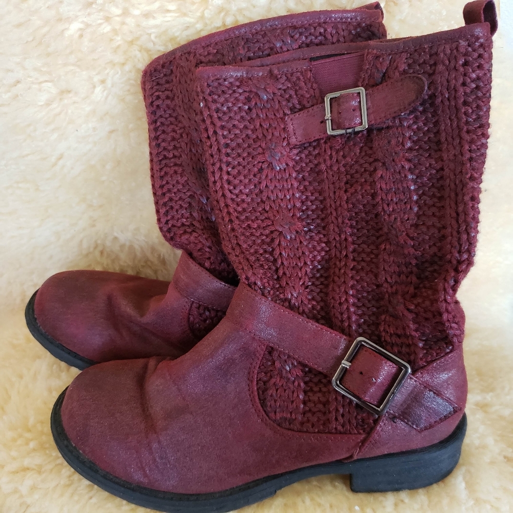 Maroon Knit Boot